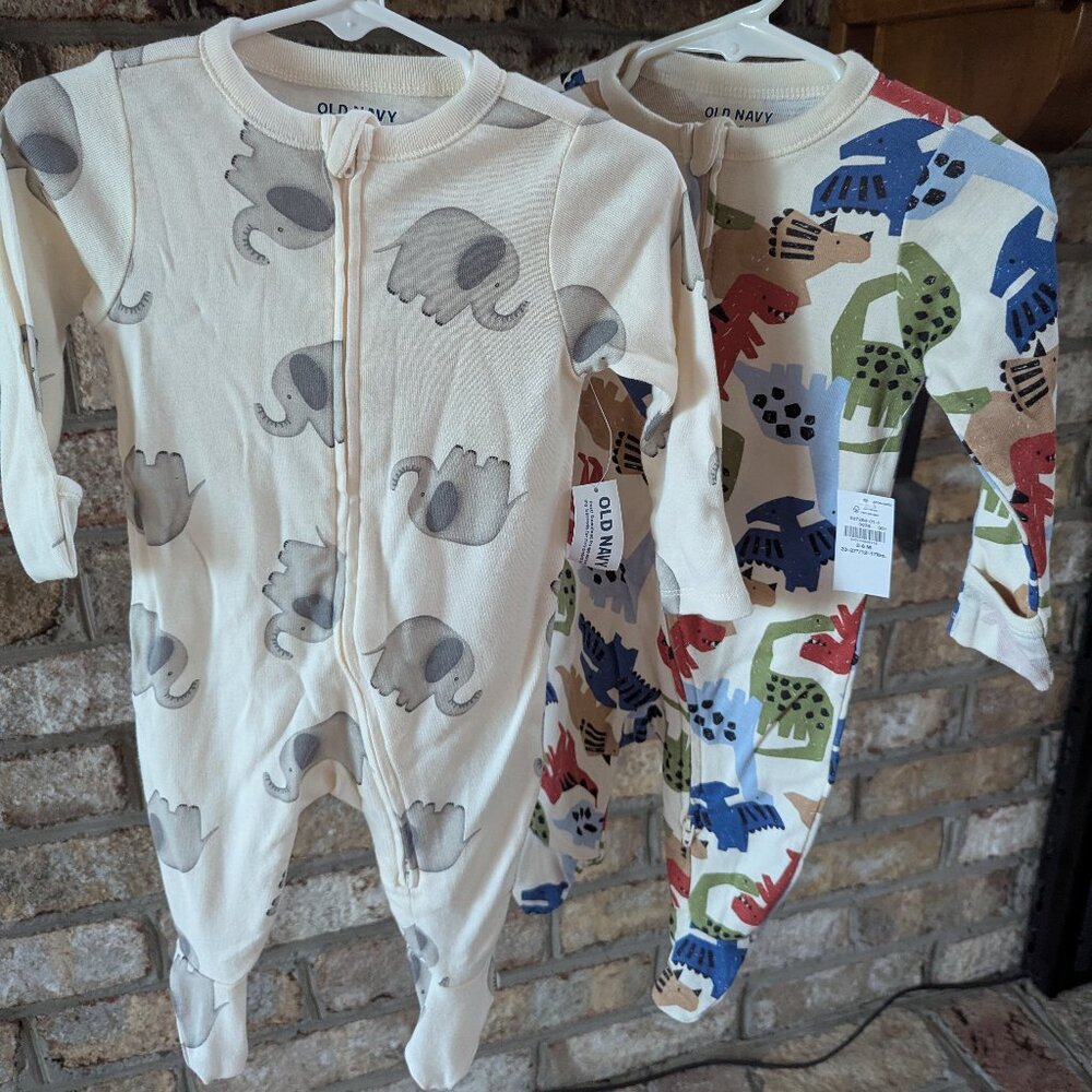 NWT Old Navy 3-6 Month Bodysuits/Sleepers - Elephant & Dinosaur Prints